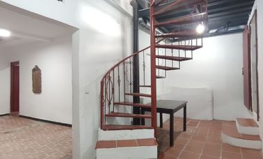 hotel en venta en pueblo nuevo. Cod V30121