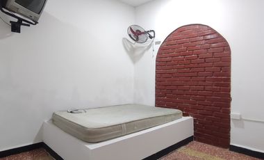 hotel en venta en pueblo nuevo. Cod V30121