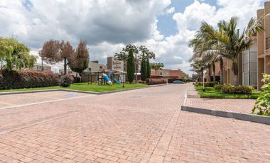 casa en arriendo/venta en chuntame. Cod A8414