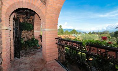 VENTA de CASAS en MESA DE LOS SANTOS