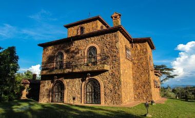 VENTA de CASAS en MESA DE LOS SANTOS