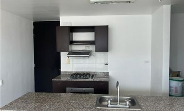 B/650.00 Torres Amarilo Tumba Muerto 2Rec 2Baños VACIO