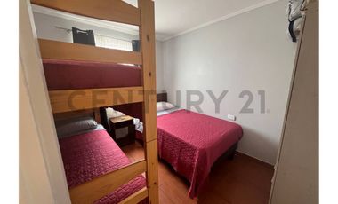 SE ARRIENDA AMPLIA CASA  AMOBLADA