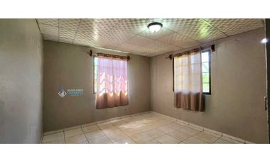 En VENTA residencia en ALGARROBOS