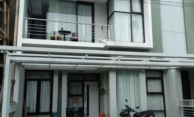 Rumah Siap Huni Ciwaruga Dekat Kawasan Geger Kalong, Setiabudi, Sarijadi dan Setra Duta