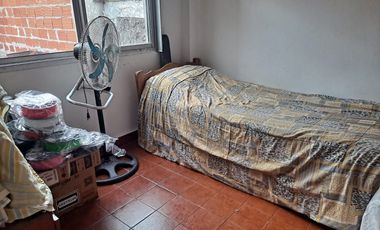 Casa PH Excelente ubicación Chilavert Oportunidad