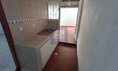 COD. 6277 - SE ARRIENDA APARTAMENTO - BARRIO:  CALDAS