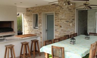 Excelente e inmejorable casa de 5 ambientes- NORDELTA