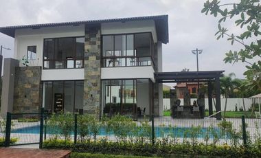 Departamento en Venta en Samborondón