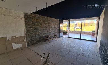 Local Comercial en Arriendo en Local 2, Paseo Nogales