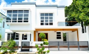 FOR SALE - House and Lot in Tahanan Village, BF Homes, Parañaque City