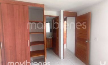 apartamento en venta en  la tablaza. Cod V69193