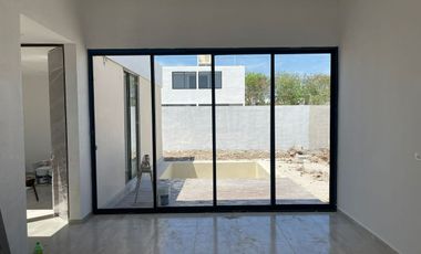 Casa en Venta en Mérida, Praderas del Mayab, Conkal (Mod. Alsacia 41)