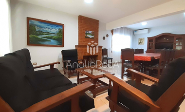 Alquiler Temporario Casa Amplia para 12/13 personas Villa Carlos Paz