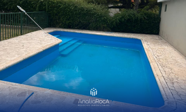 Alquiler Temporario Casa Amplia para 12/13 personas Villa Carlos Paz