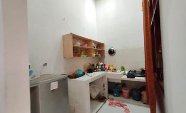 Dijual cepat Kos murah + rumah induk Lokasi di utara terminal condong catur Prospek Investasi Tepat