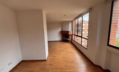 apartamento en arriendo en chico norte. Cod A52001