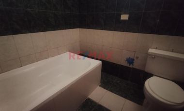 Departamento En Venta – Primer Piso Frente A Parque En Surco