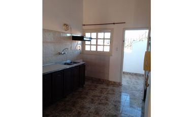 SE VENDE DEPTO 2 DORMITORIOS EXCELENTE UBICACION