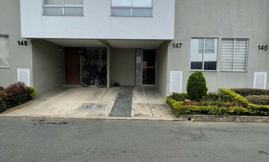 casa en arriendo en ciudad country. Cod A4971
