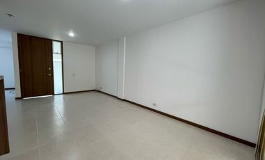 casa en arriendo en ciudad country. Cod A4971