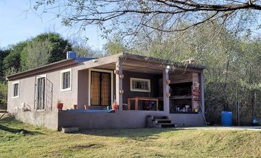 VENTA Casa Comuna San Roque 2 dorm con gran parque