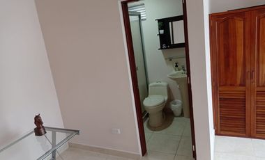 🌟 Apartamento dúplex con versatilidad y potencial de ingresos 🌟