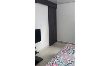 🌟 Apartamento dúplex con versatilidad y potencial de ingresos 🌟