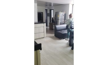 🌟 Apartamento dúplex con versatilidad y potencial de ingresos 🌟