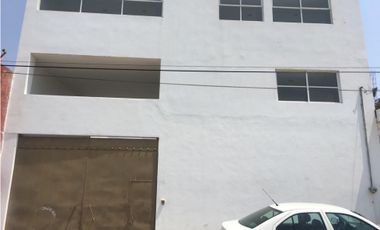 Edificio Renta Ideal Para Bodega/Escuela/Oficinas En Totimehuacan