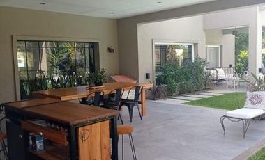 Increíble casa  4 DORMITORIOS en San Matías Gran Lote Interno FINANCIA CORTO PLAZO