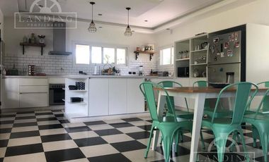 Increíble casa  4 DORMITORIOS en San Matías Gran Lote Interno FINANCIA CORTO PLAZO