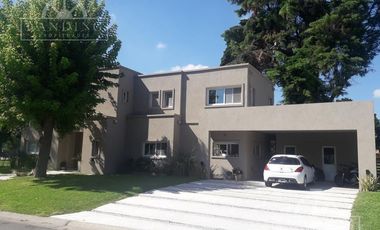 Increíble casa  4 DORMITORIOS en San Matías Gran Lote Interno FINANCIA CORTO PLAZO