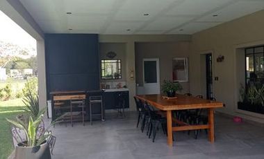 Increíble casa  4 DORMITORIOS en San Matías Gran Lote Interno FINANCIA CORTO PLAZO