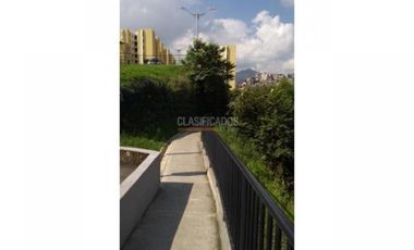 apartamento en arriendo en aguacatal. Cod A2047