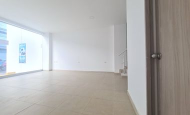 [199] ARRIENDO - BARRIO: LA FORD