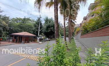 apartamento en arriendo en calasanz. Cod A68653
