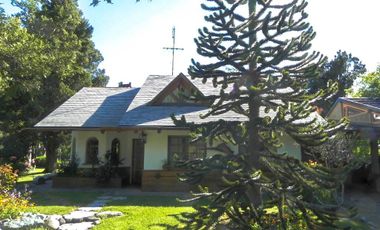 Sobre Av. Bustillo km 13,8 casa en venta Bariloche