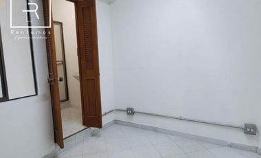 local en arriendo en centro envigado. Cod A104113