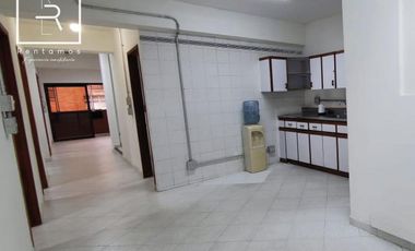 local en arriendo en centro envigado. Cod A104113