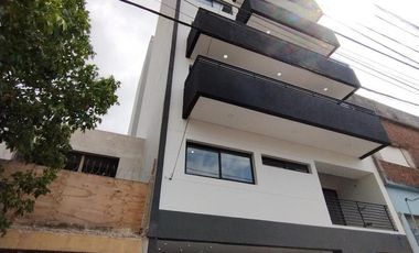 Departamento 3 ambientes a estrenar, con balcón al frente en venta, en Wilde