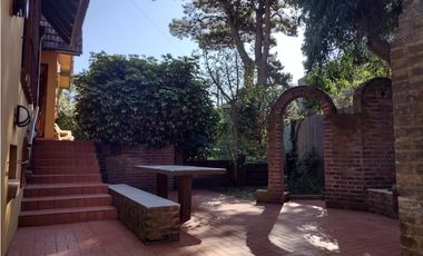 Casa en venta Valeria del Mar con departamento Bathurst  549