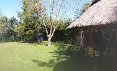 MARCOS PAZ. QUINTA VACACIONAL O PARA VIVIENDA PERMANENTE SOBRE 4 LOTES.