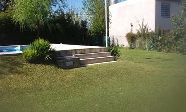 MARCOS PAZ. QUINTA VACACIONAL O PARA VIVIENDA PERMANENTE SOBRE 4 LOTES.