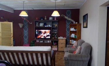 Casa americana en VENTA en muy buen estado y de reciente construcción.