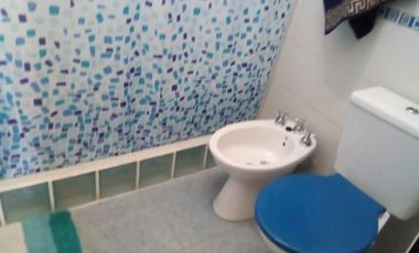 Casa americana en VENTA en muy buen estado y de reciente construcción.