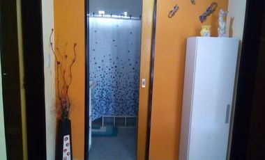 Casa americana en VENTA en muy buen estado y de reciente construcción.