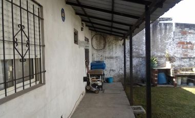 Casa americana en VENTA en muy buen estado y de reciente construcción.