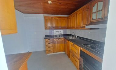 COD. 1579 - SE ARRIENDA CASA - BARRIO: EL TEJAR