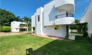 VENTA DE HERMOSA CASA EN CONDOMINIO MAMA EMMA PANCE